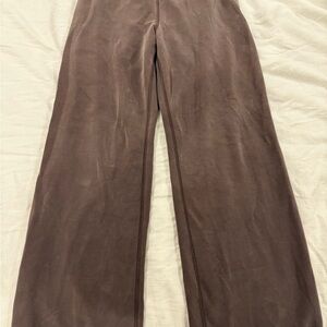 Softstreme espresso *short* pant-lululemon